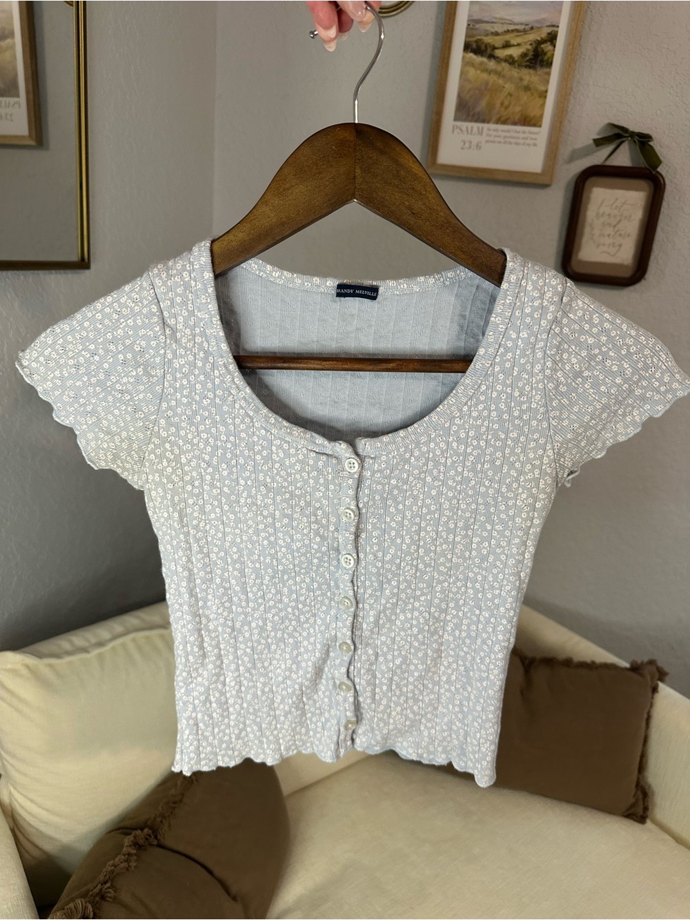 Brandy Melville Pale Blue Floral Button-Up Ribbed Crop Top